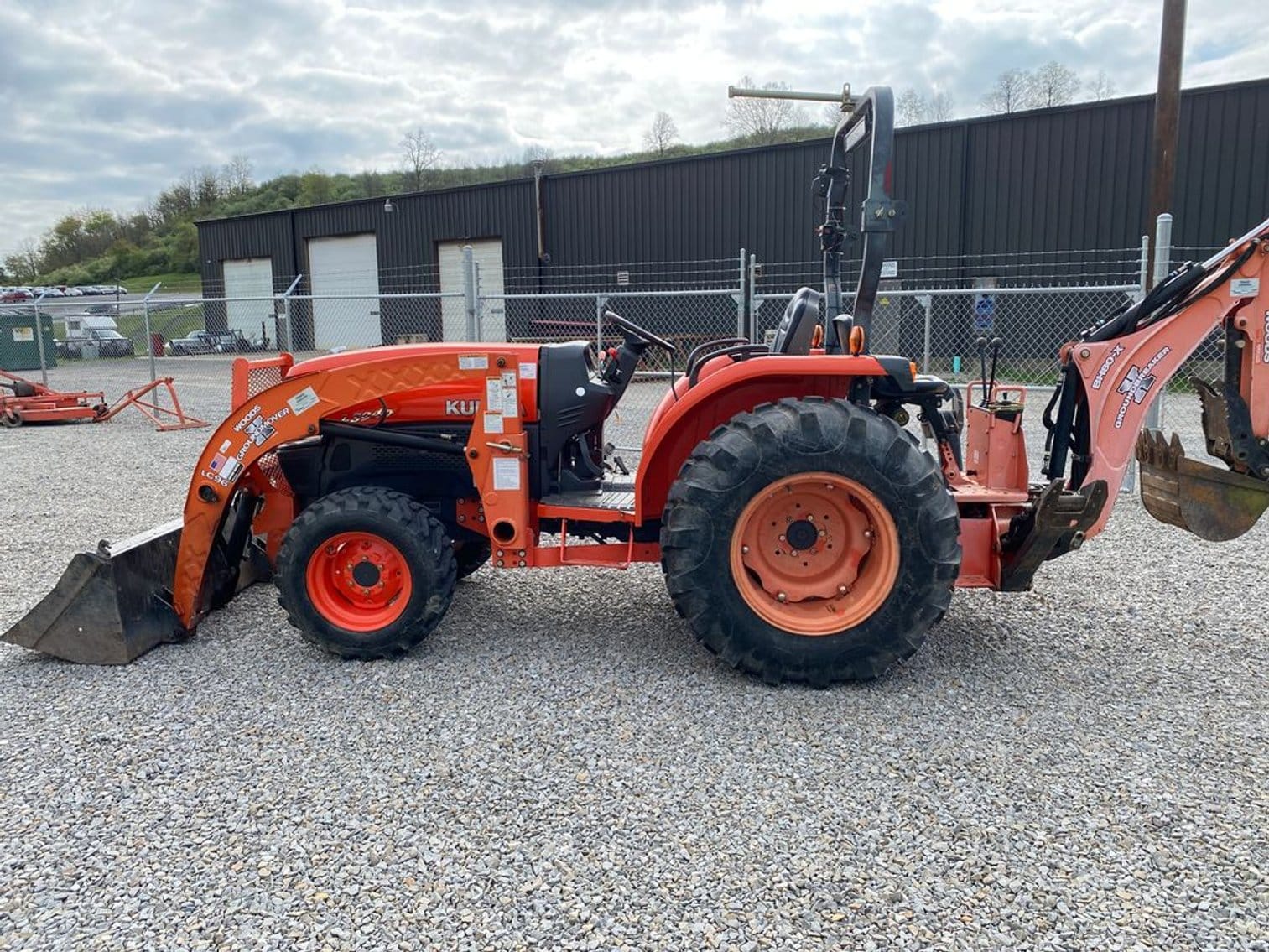 Main image Kubota L3940