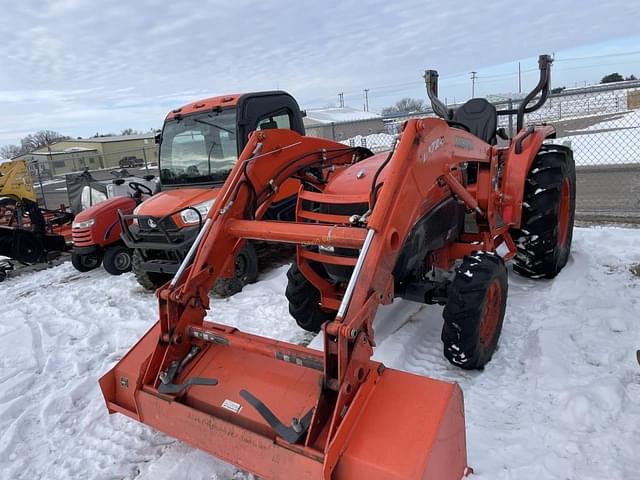 Image of Kubota L3940 equipment image 1