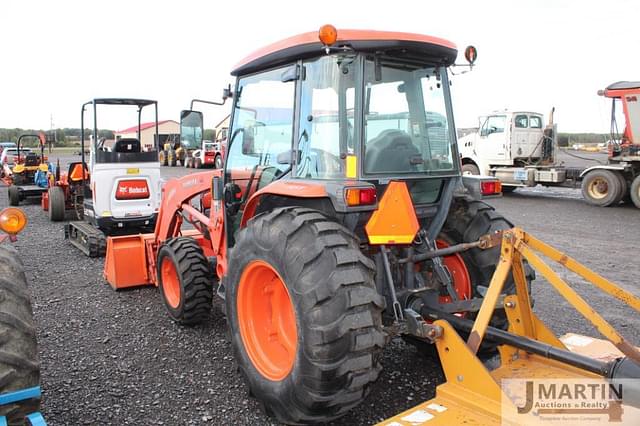 Image of Kubota L3940 equipment image 3