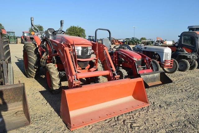 Image of Kubota L4060 equipment image 3