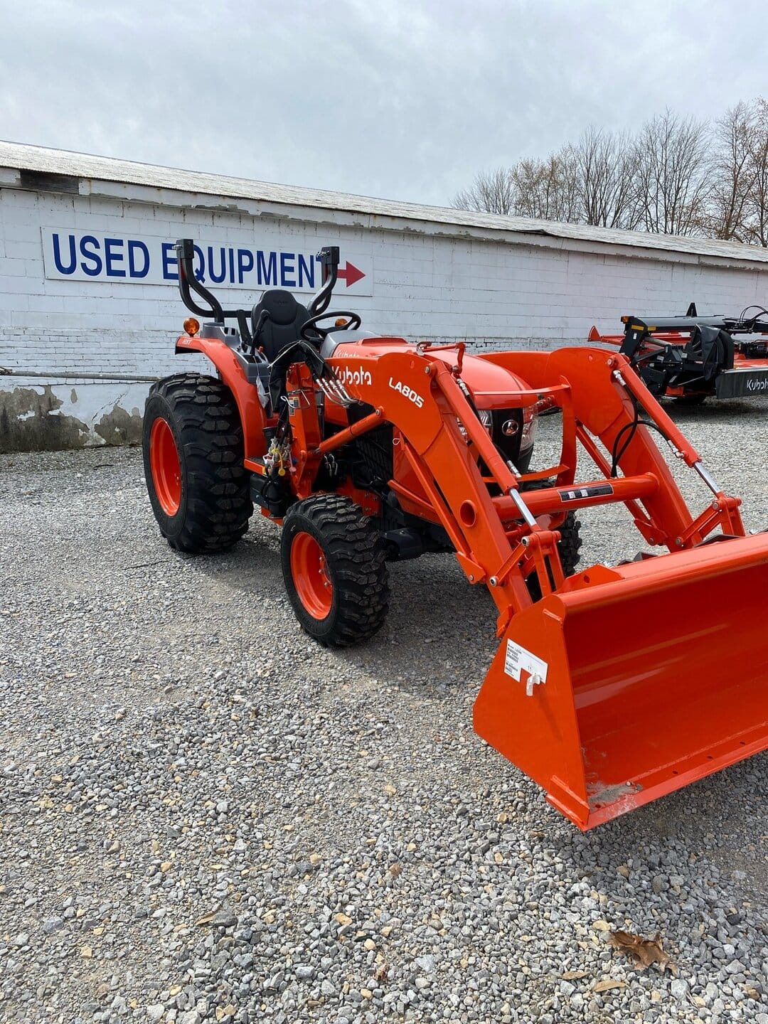 Kubota L4060 Equipment Image0