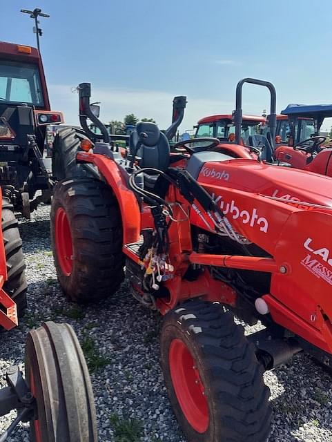 Image of Kubota L4060HST-LE equipment image 4