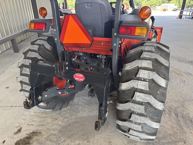 Image of Kubota L4060HST-LE equipment image 2