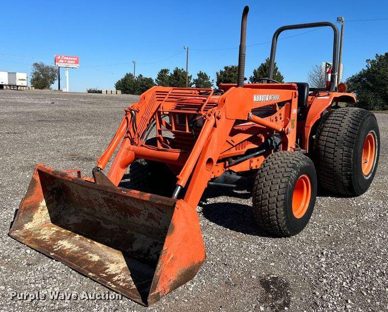 Main image Kubota L4150