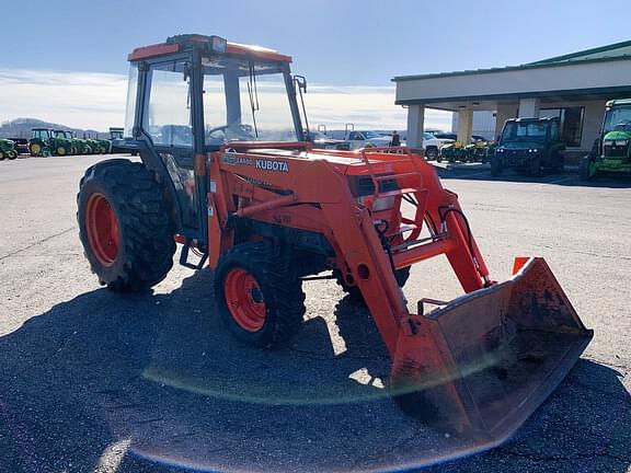 Image of Kubota L4200 equipment image 2