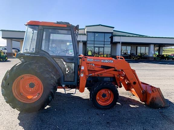 Image of Kubota L4200 equipment image 3