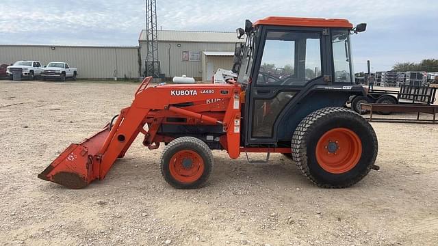 Image of Kubota L4200 equipment image 1