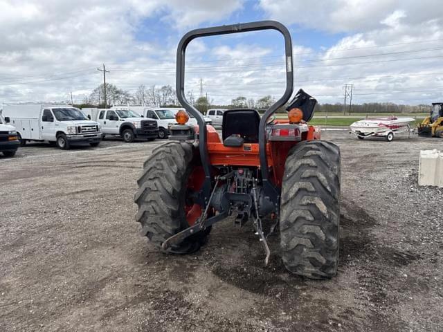 Image of Kubota L4200 equipment image 2