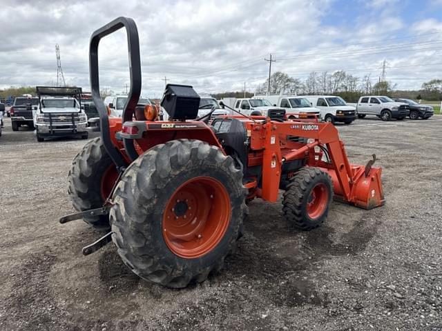 Image of Kubota L4200 equipment image 3