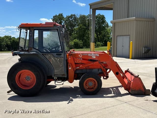 Image of Kubota L4200 equipment image 3