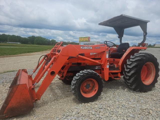 Image of Kubota L4200 equipment image 1