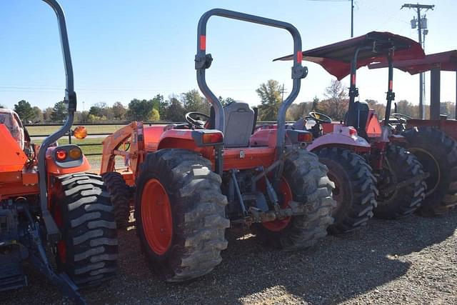 Image of Kubota L4240 equipment image 1