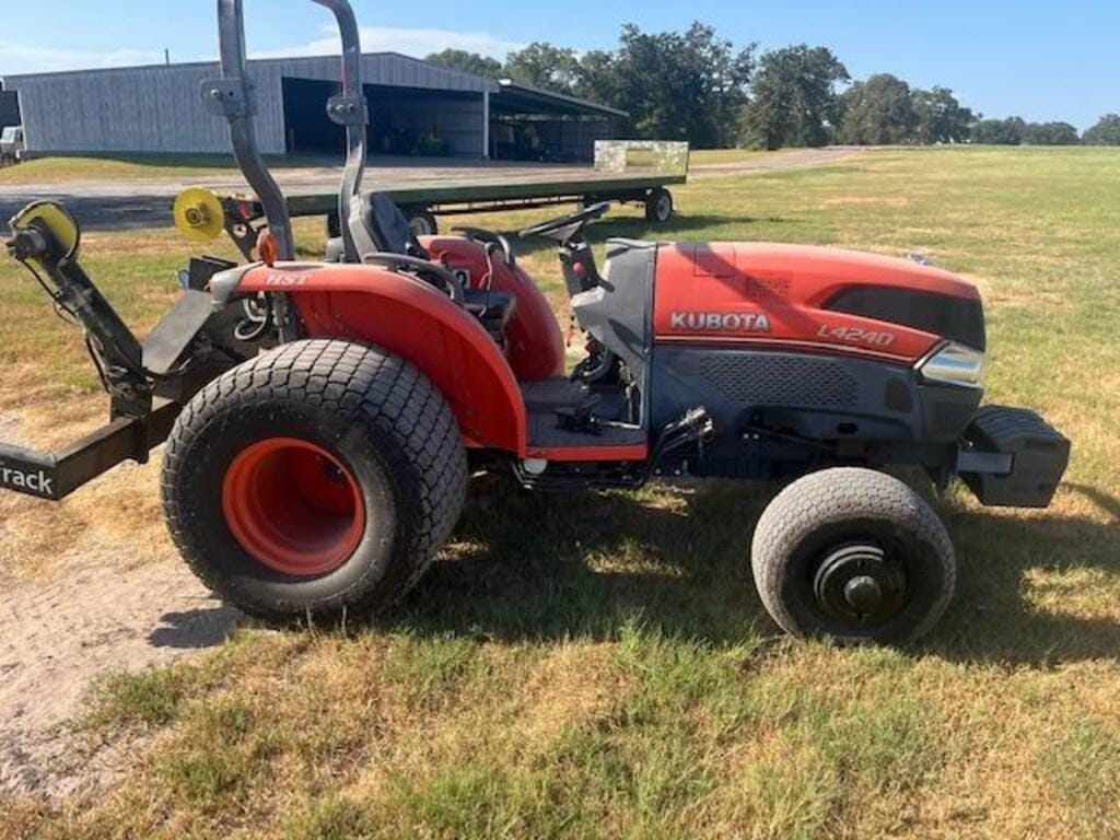 Main image Kubota L4240