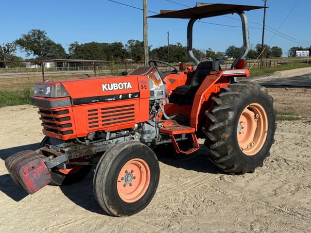Image of Kubota L4300 equipment image 1