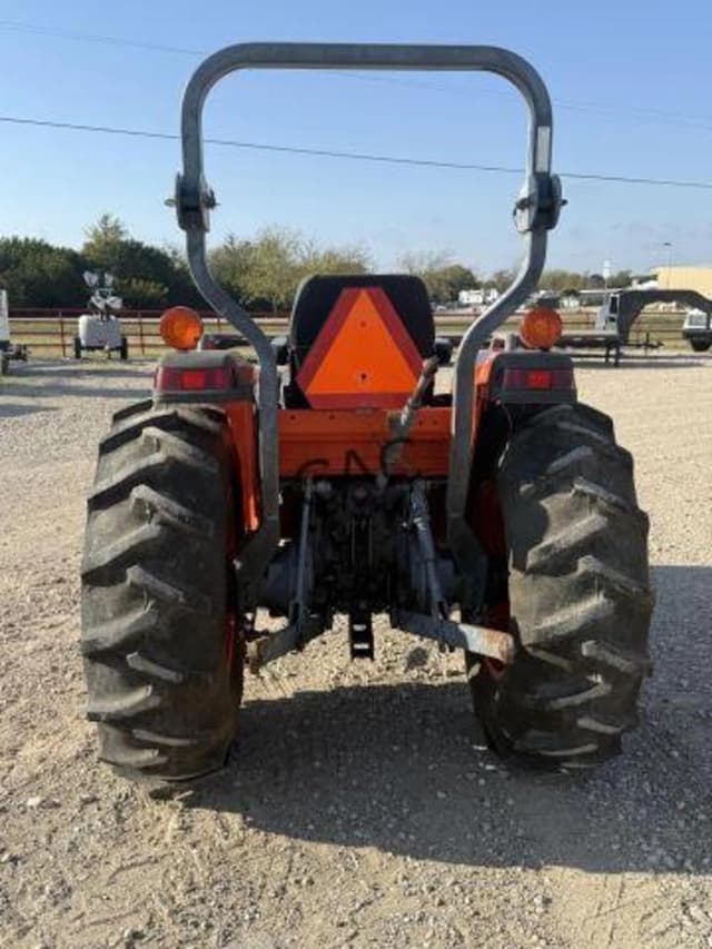 Image of Kubota L4310 equipment image 3