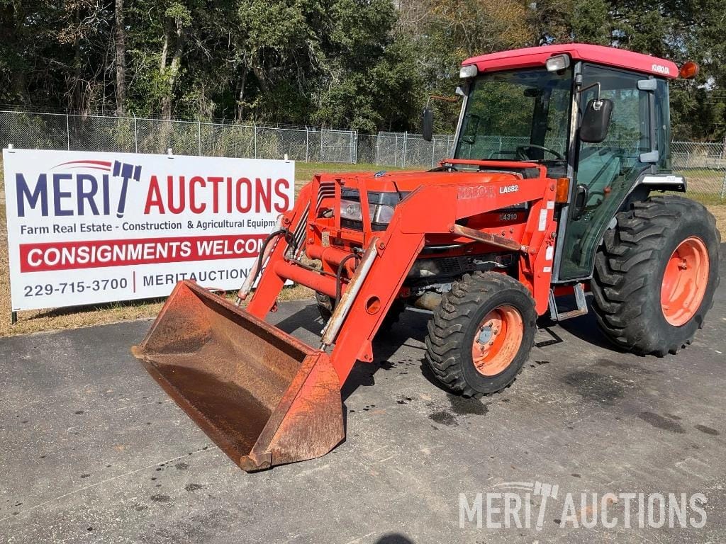 Kubota L4310 Equipment Image0