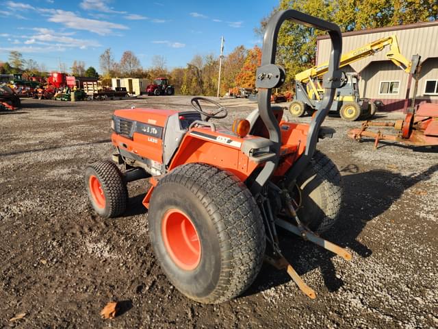 Image of Kubota L4310 equipment image 3
