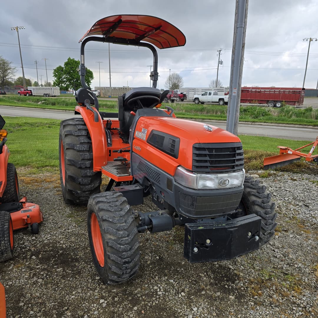 Image of Kubota L4330 Image 1