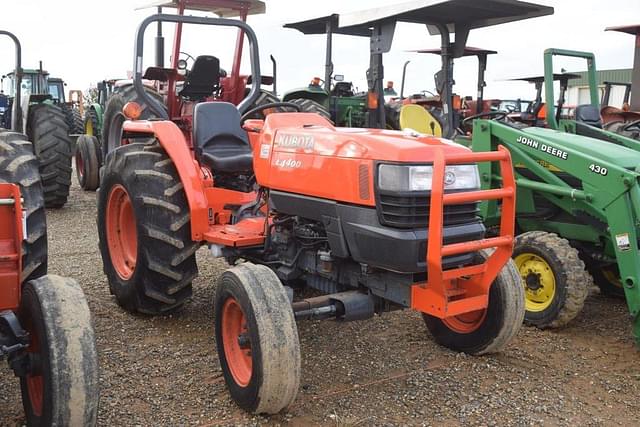 Image of Kubota L4400 equipment image 3