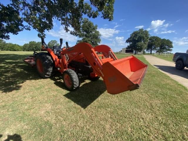 Image of Kubota L4400 equipment image 2