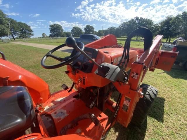 Image of Kubota L4400 equipment image 4