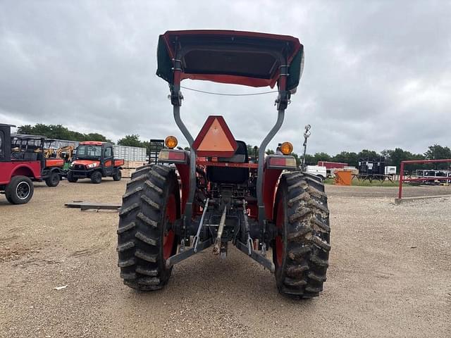 Image of Kubota L4600 equipment image 3