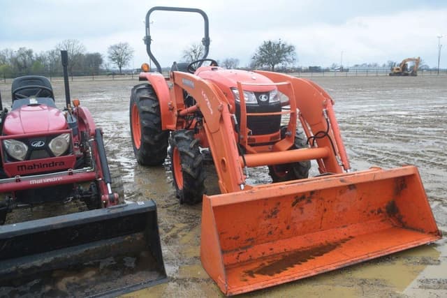 Image of Kubota L4600 equipment image 3