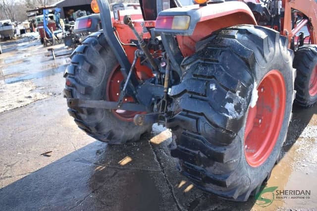 Image of Kubota L4600 equipment image 4
