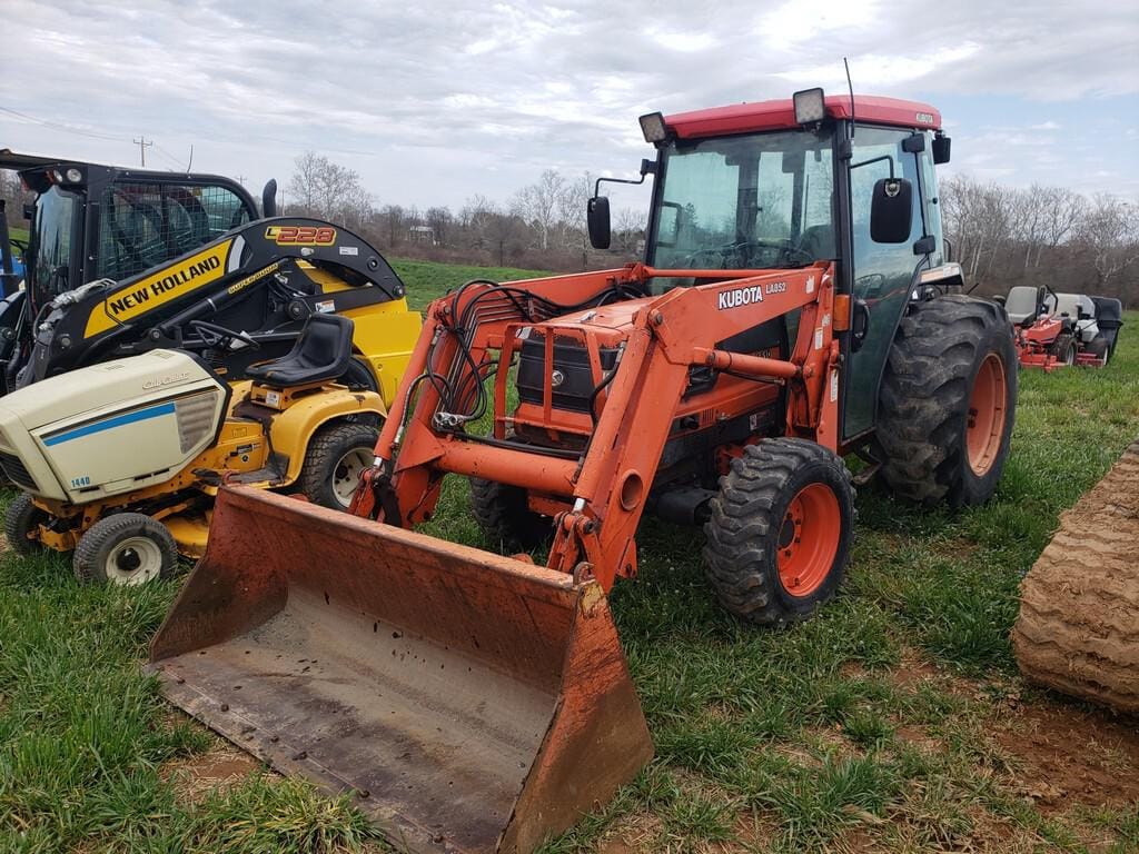 Main image Kubota L4610