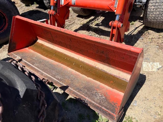 Image of Kubota L4610 equipment image 3