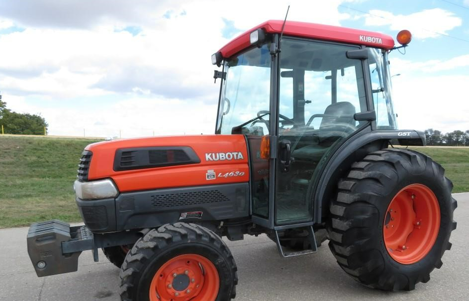 Main image Kubota L4630