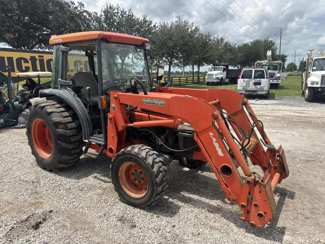 Image of Kubota L4630 equipment image 4