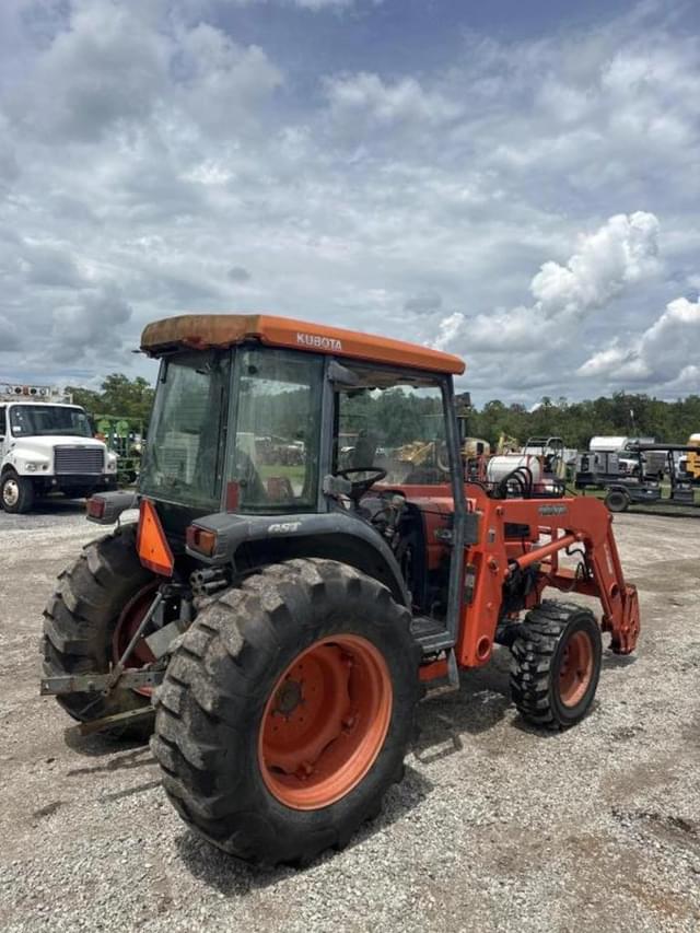 Image of Kubota L4630 equipment image 3