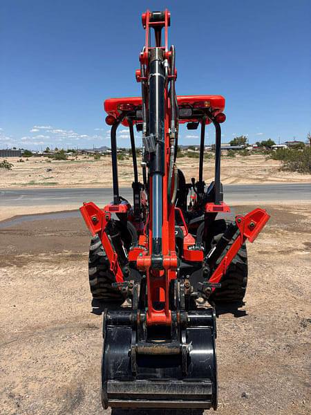 Image of Kubota L47 equipment image 3