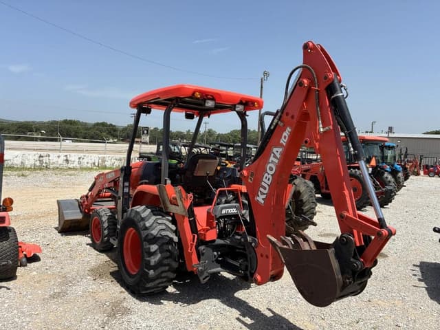 Image of Kubota L47 equipment image 3