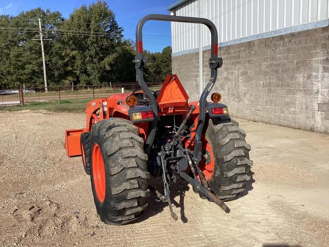 Image of Kubota L4701 equipment image 3
