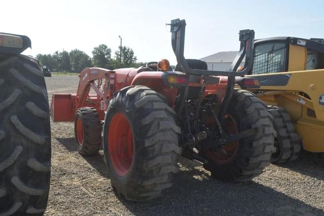 Image of Kubota L4701 equipment image 1