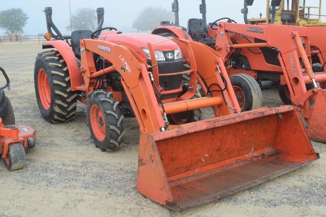 Image of Kubota L4701 equipment image 3