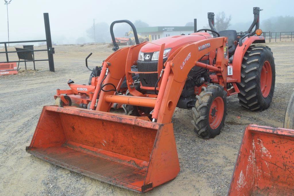 Image of Kubota L4701 Primary image