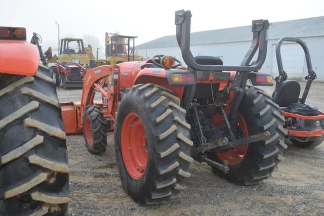Image of Kubota L4701 equipment image 1