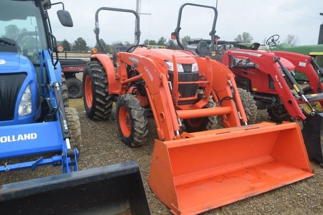 Image of Kubota L4701 equipment image 3