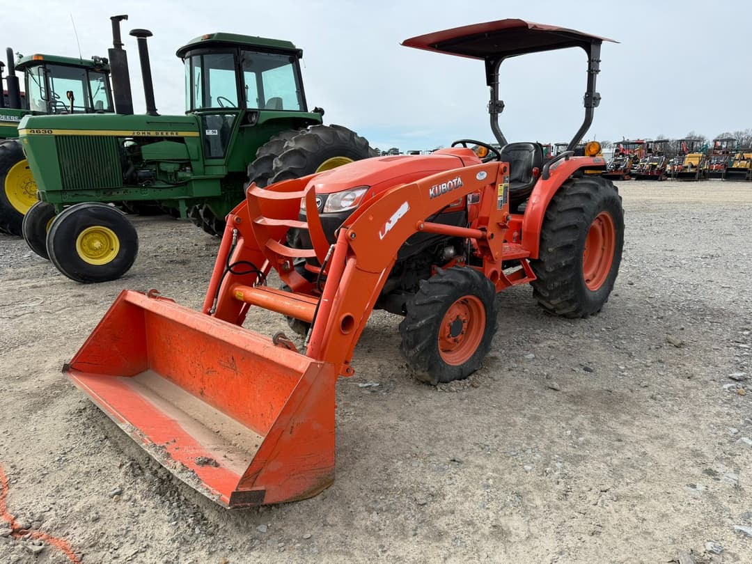 Image of Kubota L4701 Primary image