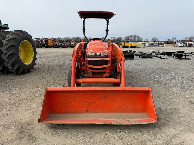 Image of Kubota L4701 equipment image 1