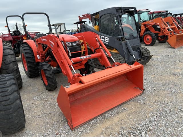 Image of Kubota L4701 equipment image 1