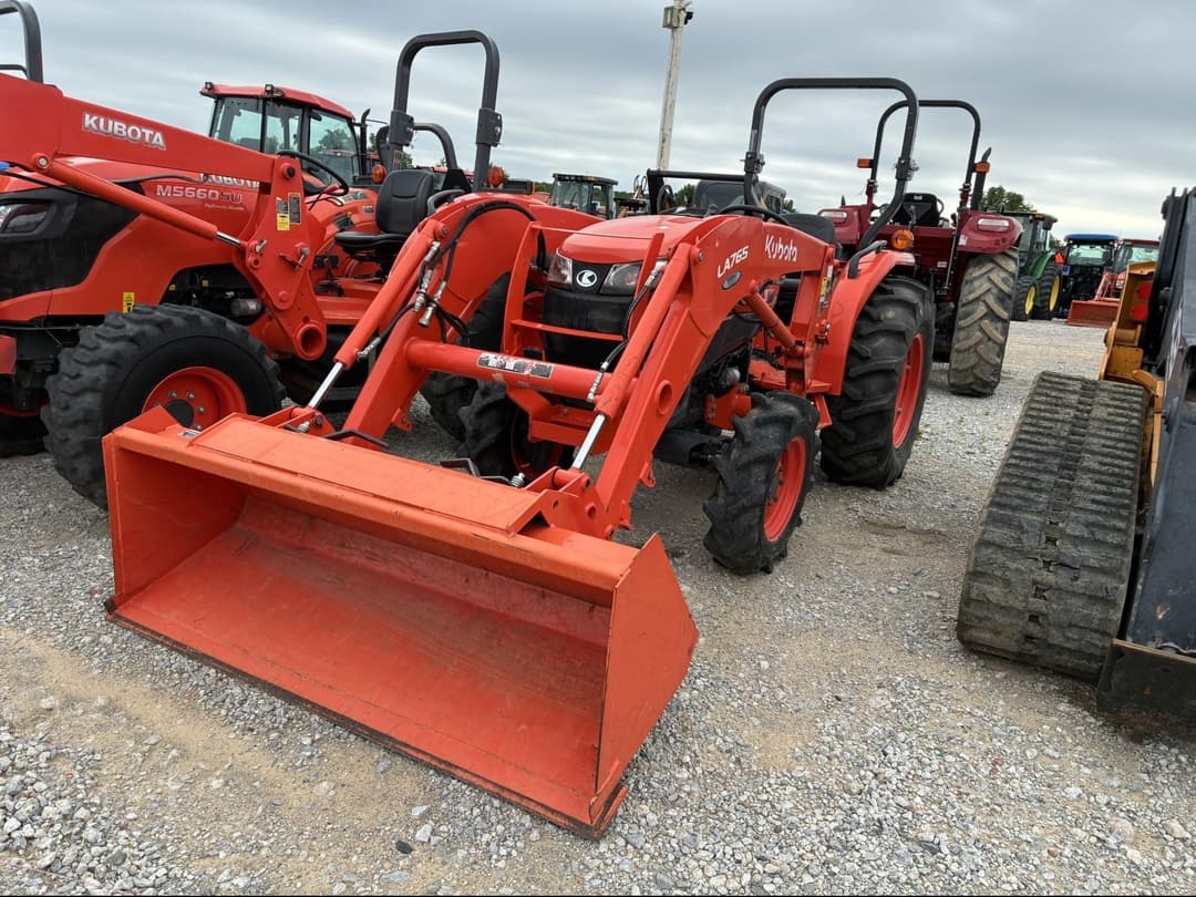 Image of Kubota L4701 Primary image