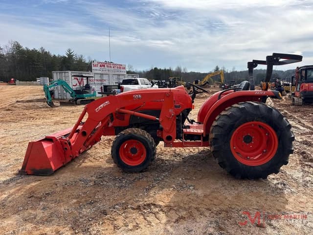 Image of Kubota L4701 equipment image 4