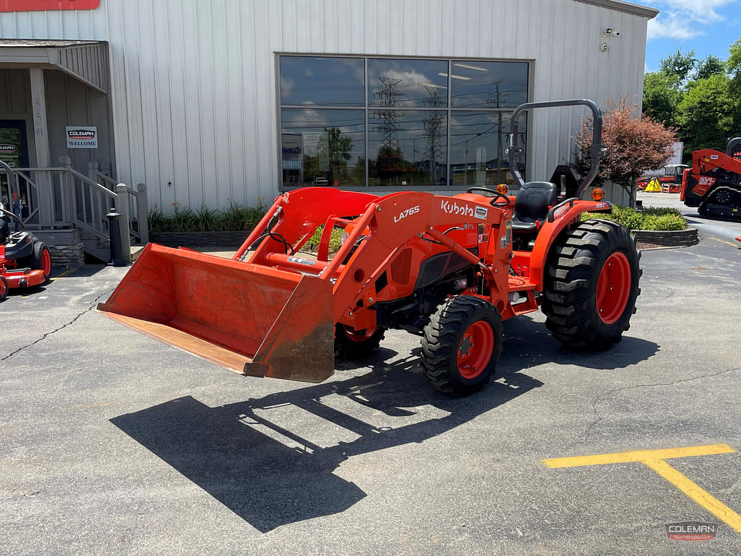 Image of Kubota L4701 Primary image