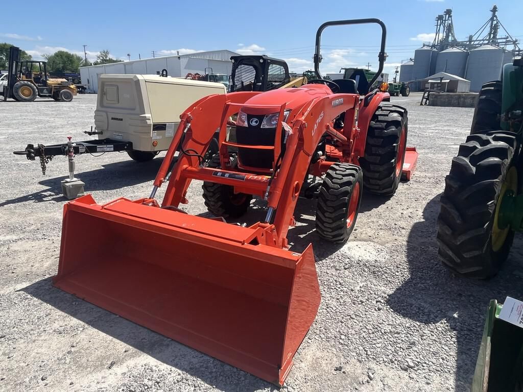 Main image Kubota L4701