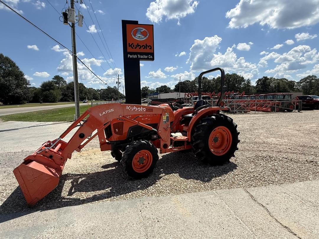 Image of Kubota L4701DT Primary Image