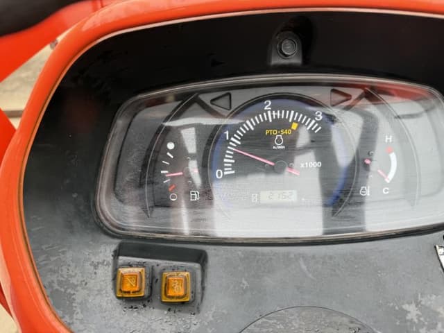 Image of Kubota L4701HST equipment image 1